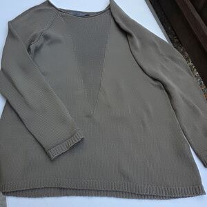 Oska Women's Taupe Knit Sweater - Classic Crewneck
